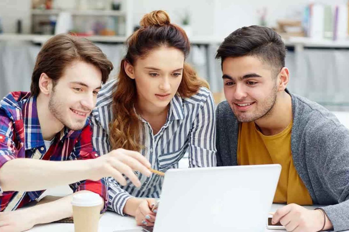 উচ্চশিক্ষার জন্য বাংলাদেশি শিক্ষার্থীদের কেন পছন্দের জায়গা অস্ট্রেলিয়া