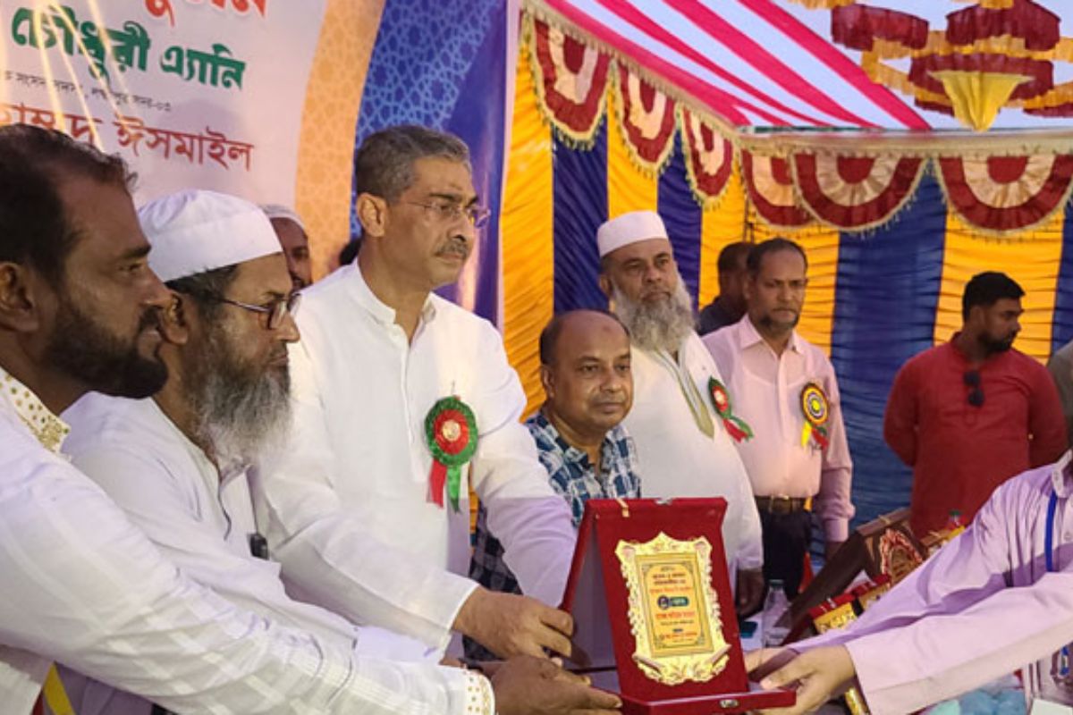 জনগণ রাজনৈতিক নেতৃত্বের মধ্যে গুণগত পরিবর্তন চায়: এ্যানি