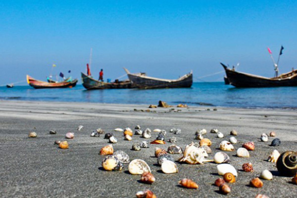 শনিবার থেকে পর্যটকদের জন্য খুলছে সেন্ট মার্টিনের দরজা