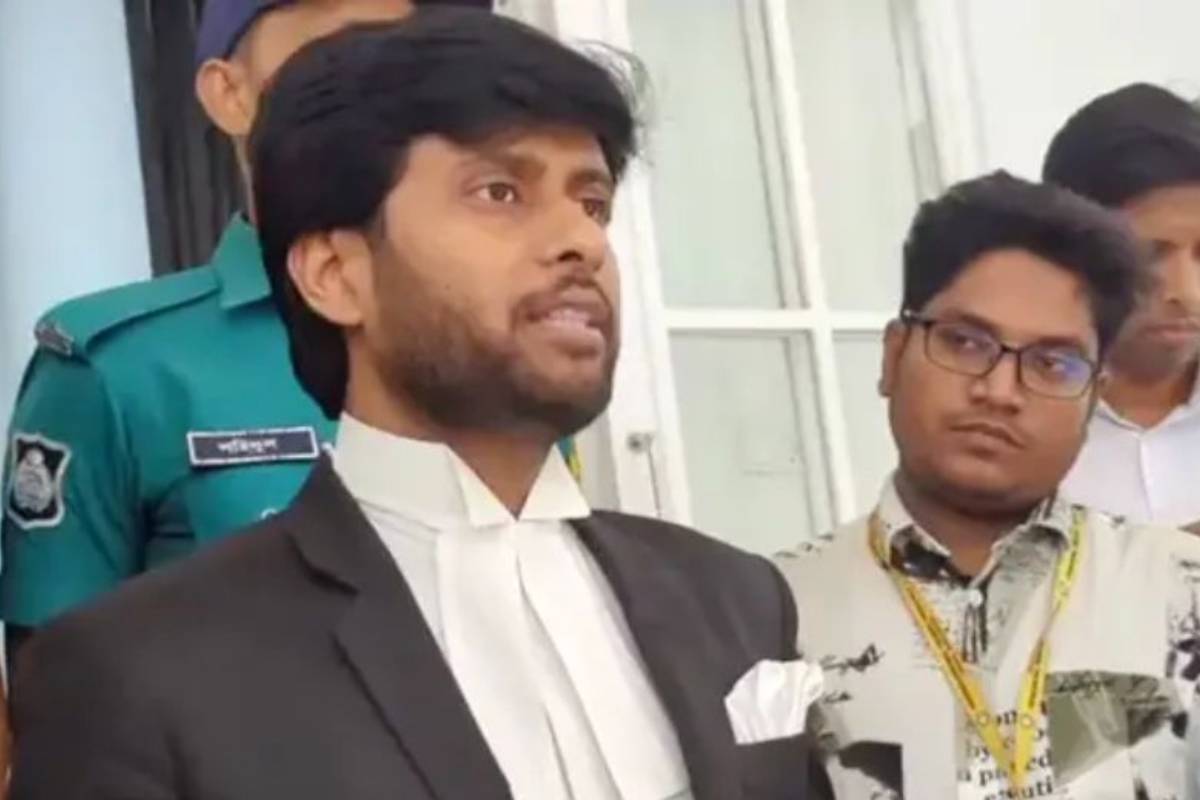 সেনা কর্মকর্তাদের বিচার ট্রাইব্যুনালের আইনে হবে