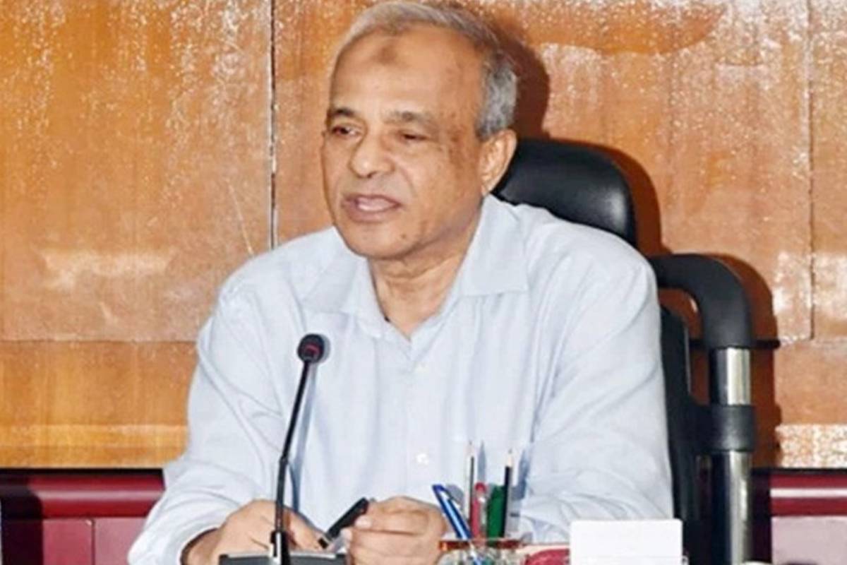 সশস্ত্র বাহিনী মাঠে থাকবে, কোনো সদস্য তুলে নেওয়া হবে না: স্বরাষ্ট্র উপদেষ্টা