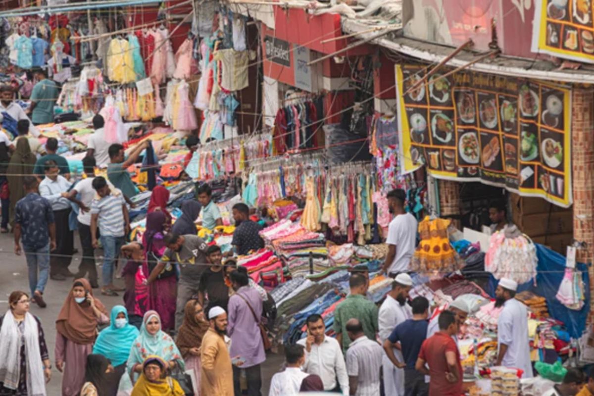 আজ রাজধানীর যেসব মার্কেট-দোকানপাট বন্ধ