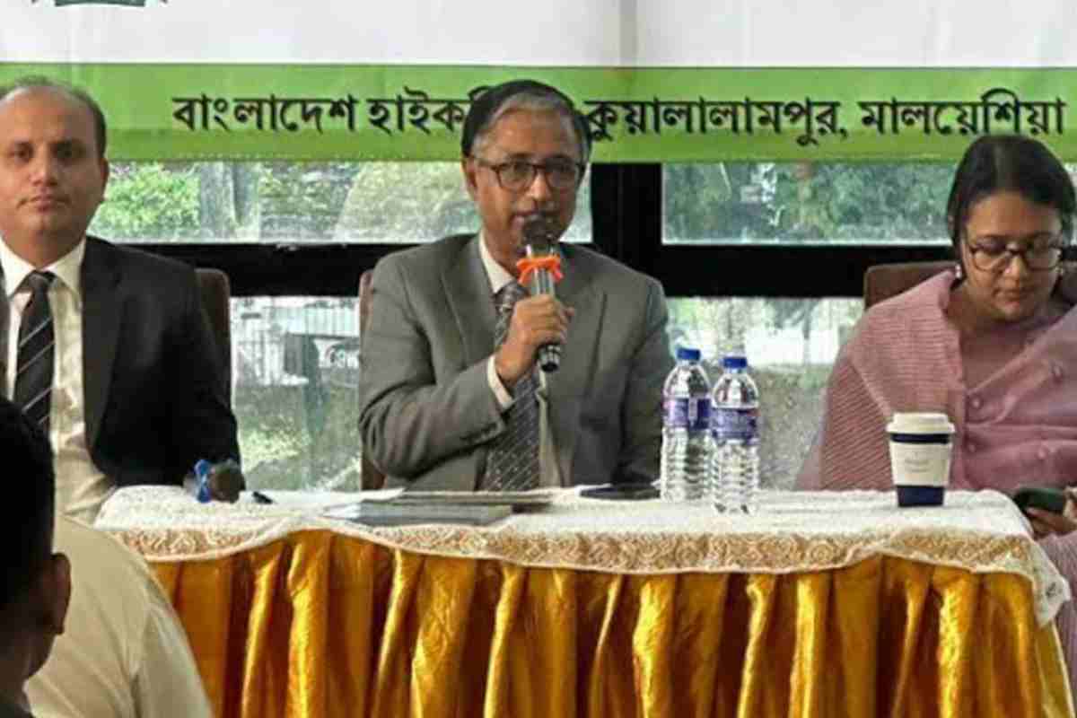 মালয়েশিয়ায় প্রবাসী বাংলাদেশিদের সঙ্গে হাইকমিশনারের সরাসরি মতবিনিময়