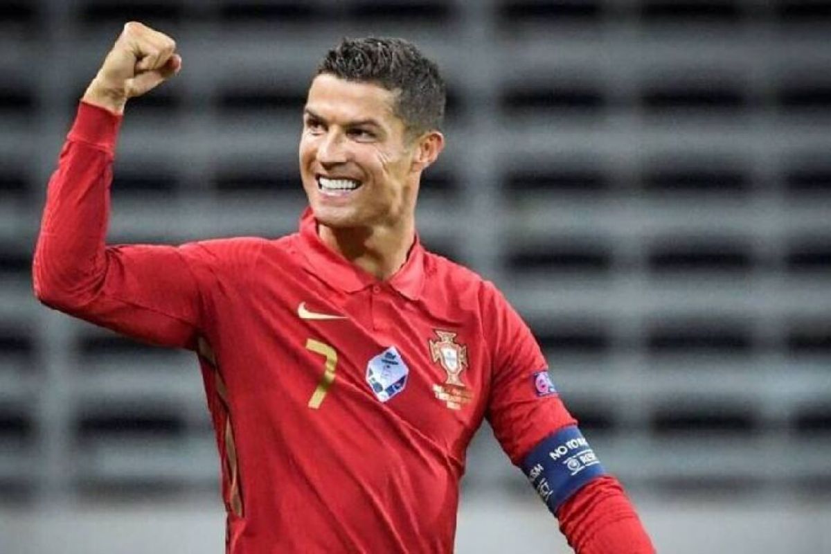 ফুটবল বিশ্বকাপ ২০২৬: নতুন যে ঘোষণা দিলেন রোনালদো