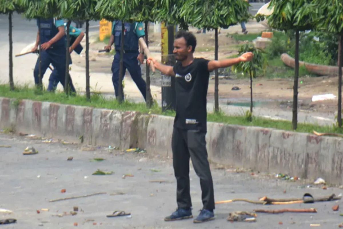 আবু সাঈদ হত্যাকাণ্ডে জবানবন্দি দিচ্ছেন পুলিশের নায়েক