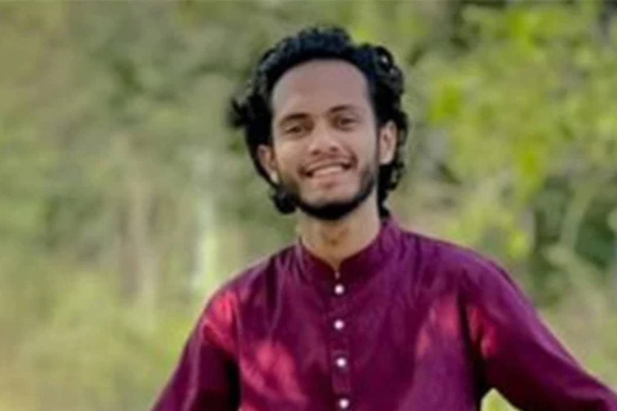 কক্সবাজারে প্রেমিকার ভিডিও কলে কলেজছাত্র সৌরভের আত্ম’হ’ত্যা