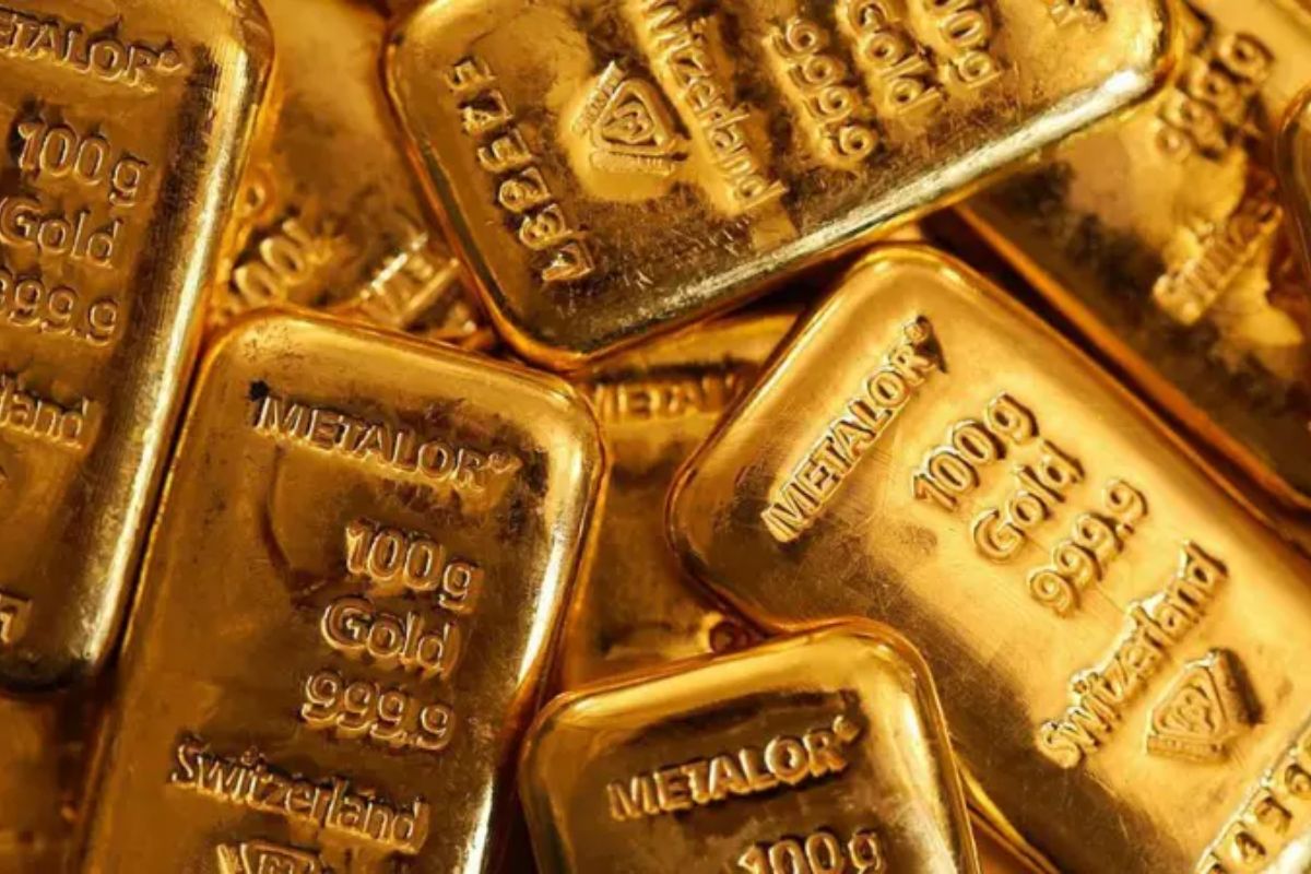 টানা উত্থানের পর বিশ্ববাজারে স্বর্ণের দামে পতন