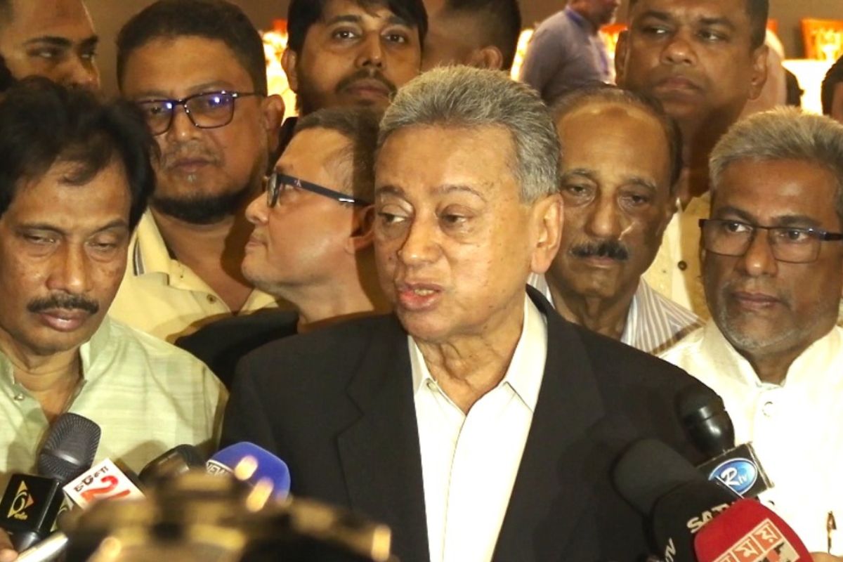 ‘নির্বাচিত সরকার ক্ষমতায় এলে সব সমস্যা সমাধান হবে’