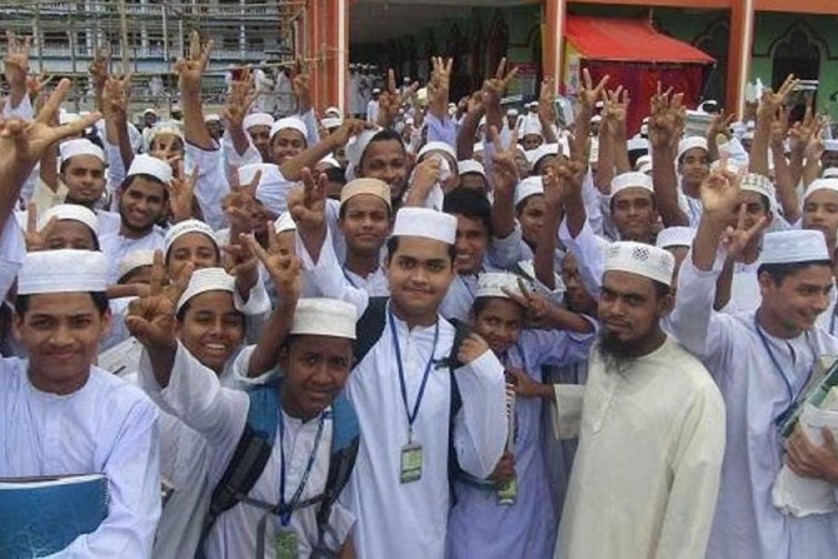 আলিম খাতা পুনঃনিরীক্ষণে জিপিএ-৫ পেলেন ৩৪ জন