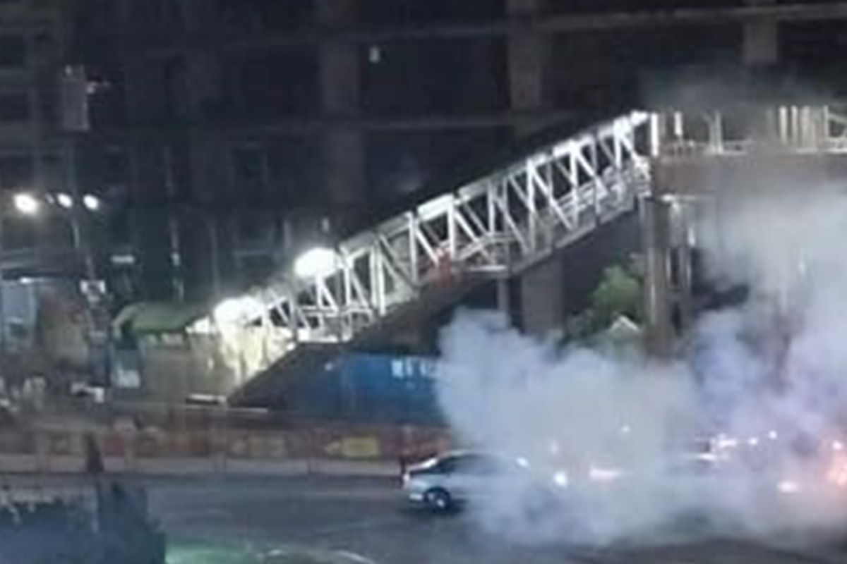 কারওয়ান বাজারে ককটেল বিস্ফোরণ: থানার সীমানা নিয়ে বিভ্রান্তি