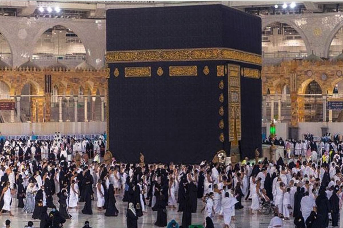 ওমরাহর ফজিলত: মৃত্যুর পরও সওয়াব লিখতে থাকেন ফেরেশতারা