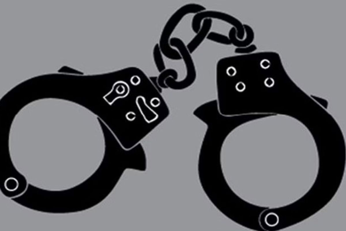 একদিনেই পুলিশের জালে দেড় হাজারের বেশি আটক