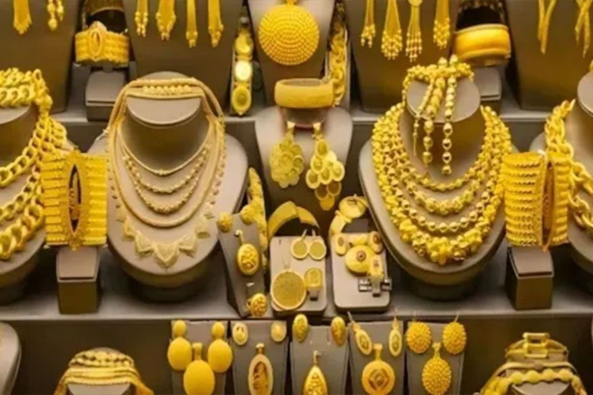 একদিনের ব্যবধানে দ্বিগুণ বাড়ল সোনার দাম