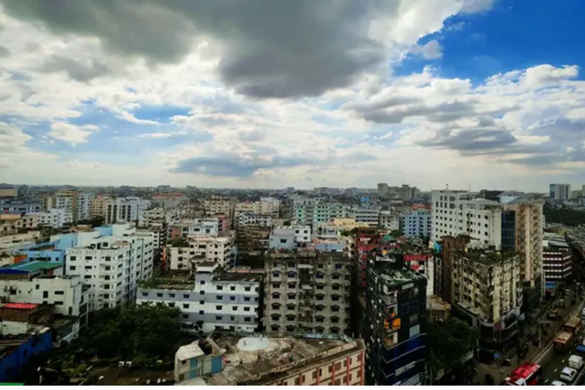আজ ঢাকার আকাশ মেঘলা, আবহাওয়া থাকবে শুষ্ক