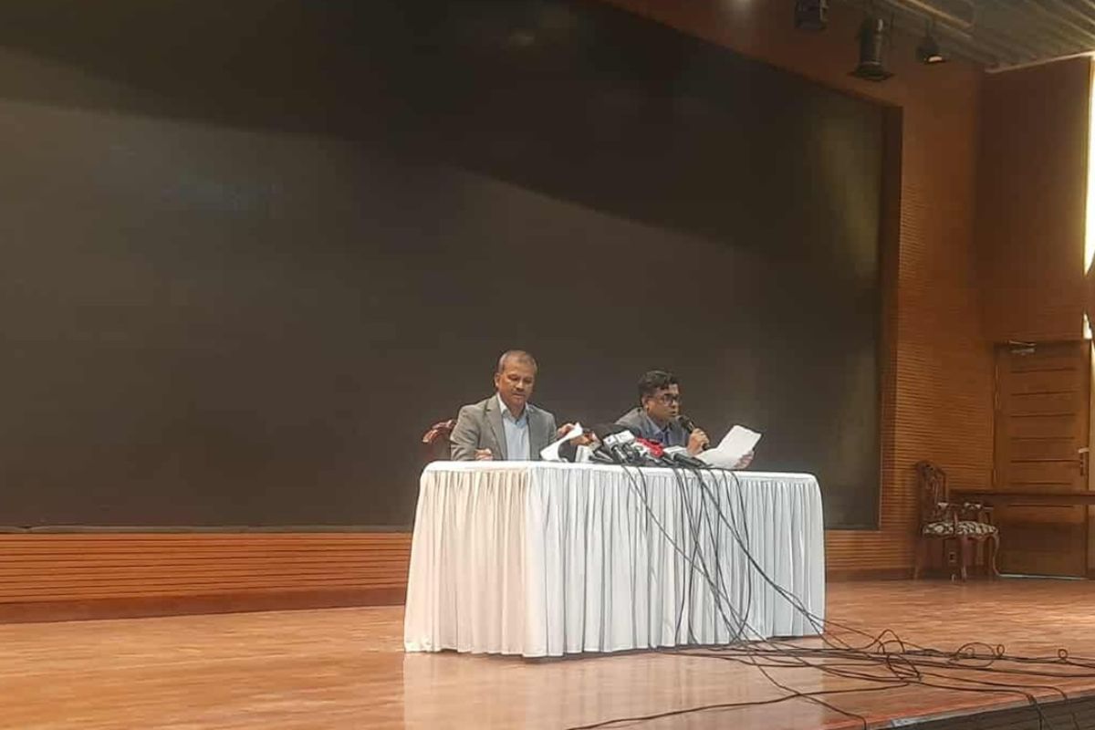 গণভোট আইন প্রণয়নে সরকার দ্রুত কাজ করছে: আইন উপদেষ্টা