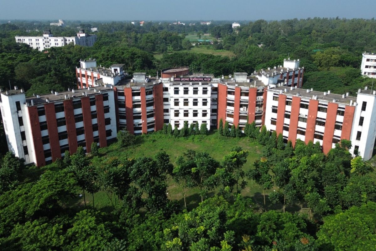 শিক্ষার্থীদের দাবির মুখে ব্রাকসু নির্বাচনের তারিখ পরিবর্তন