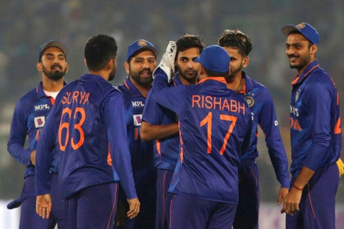 ওয়ানডে সিরিজের আগে বড় ধাক্কা: দক্ষিণ আফ্রিকার বিরুদ্ধে দুশ্চিন্তায় ভারত