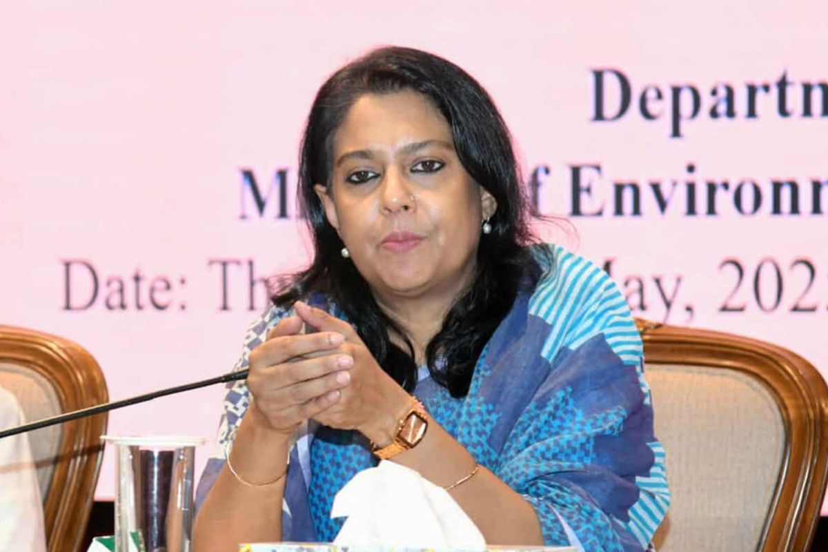 ঢাকার ভূমিকম্পে কঠিন বার্তা পরিবেশ উপদেষ্টার