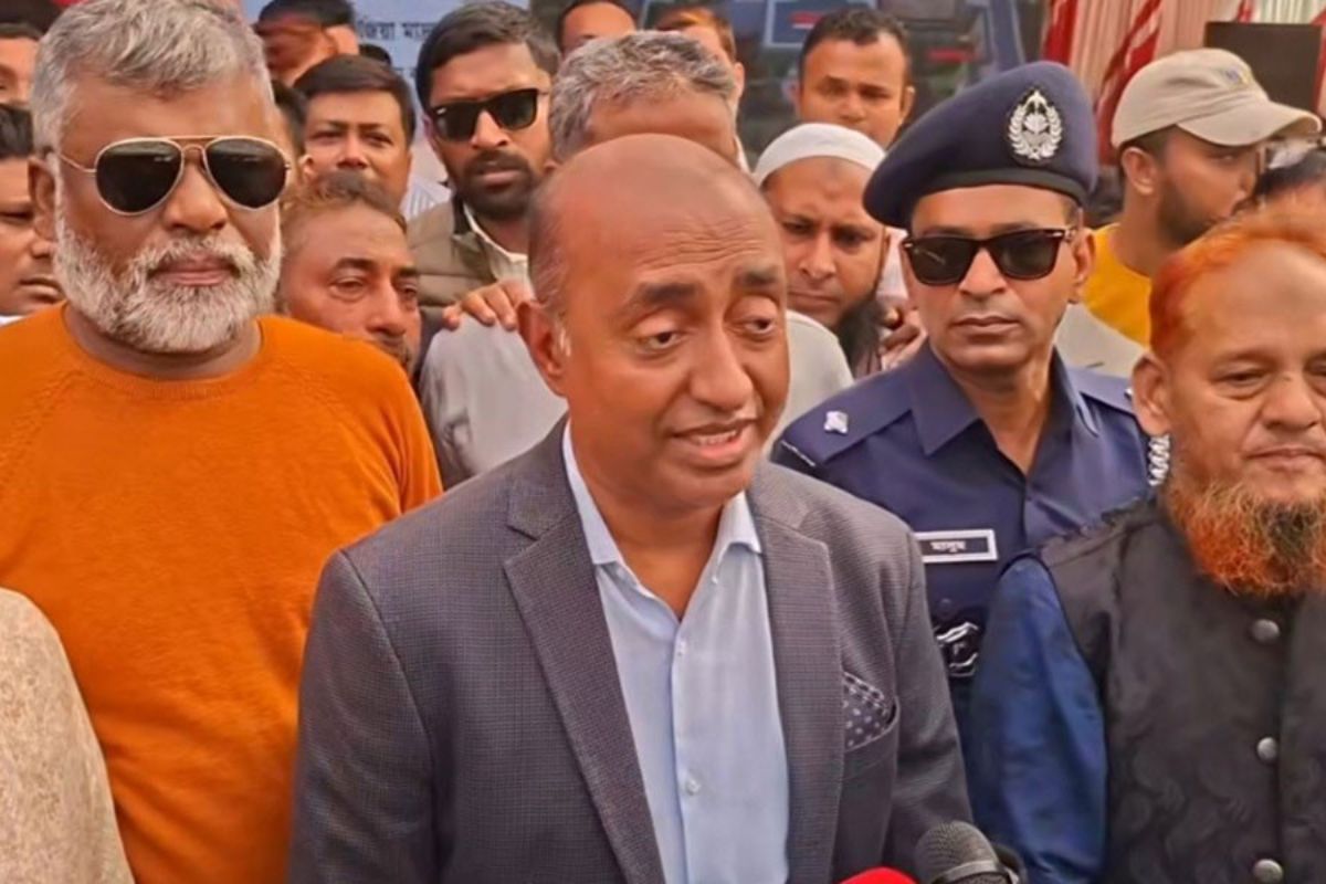 `হাসিনার রায় কার্যকরের জন্য সরকার চেষ্টা চালাচ্ছে'