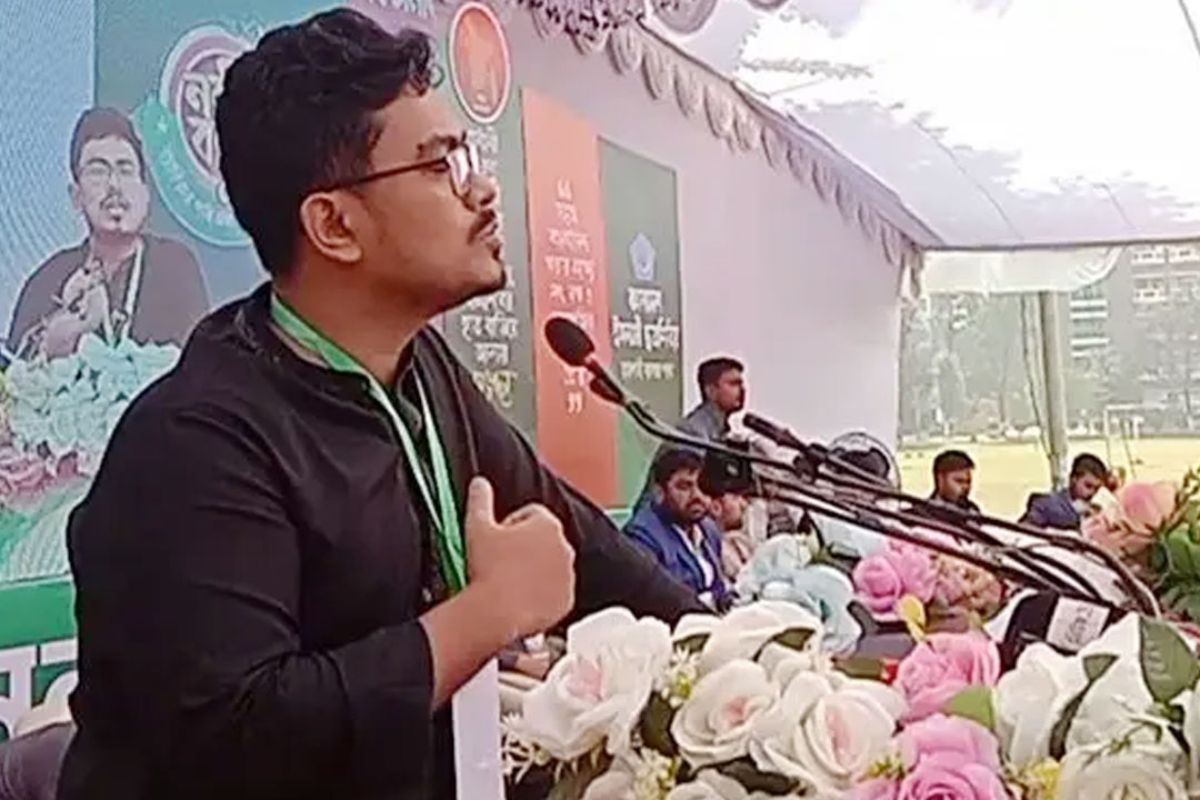 'দেশের সব ক্যাম্পাসে অবিলম্বে ছাত্র সংসদ নির্বাচন দিতে হবে'