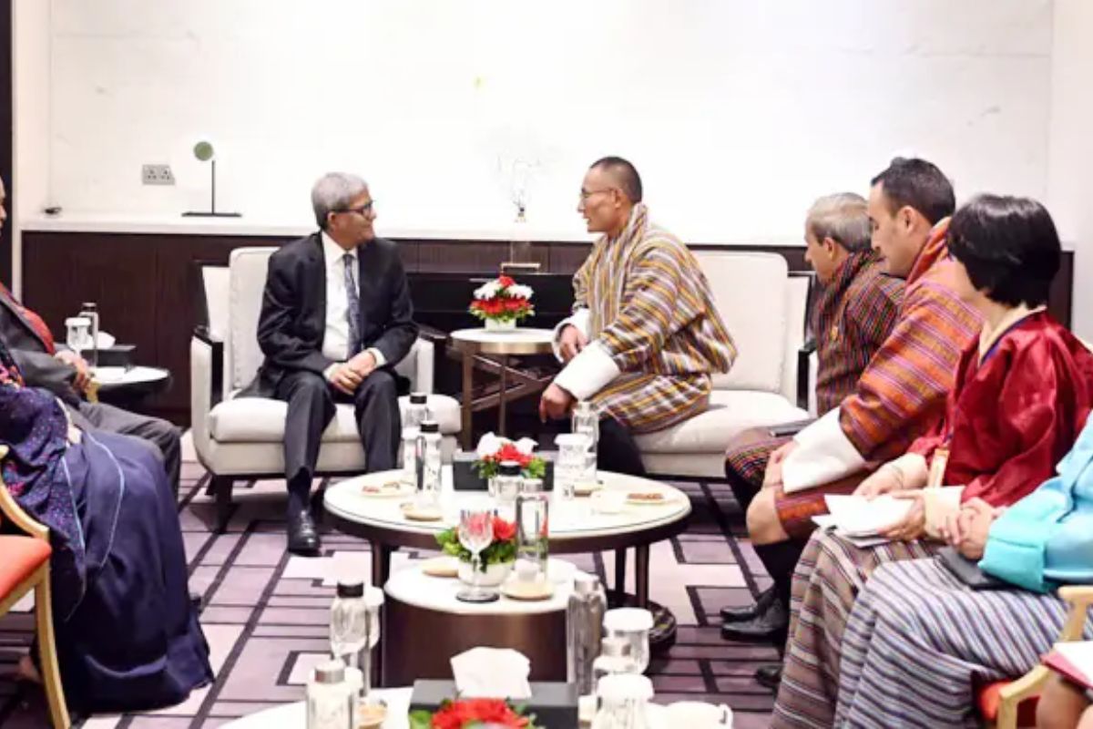 ভুটানের প্রধানমন্ত্রীর সাথে সাক্ষাৎ করেছেন বিএনপি নেতারা