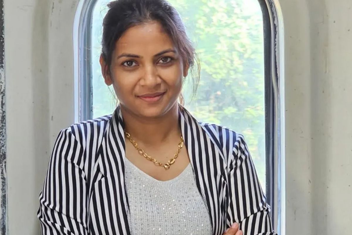 জামায়াতকে ‘ধর্ম ব্যবসায়ী দল’ বললেন সাবেক এনসিপি নেত্রী