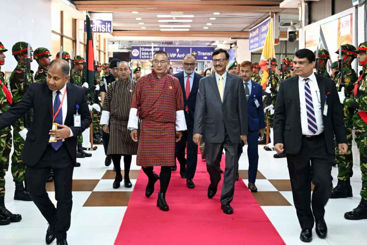 বাংলাদেশ ছাড়লেন ভুটানের প্রধানমন্ত্রী শেরিং তোবগে