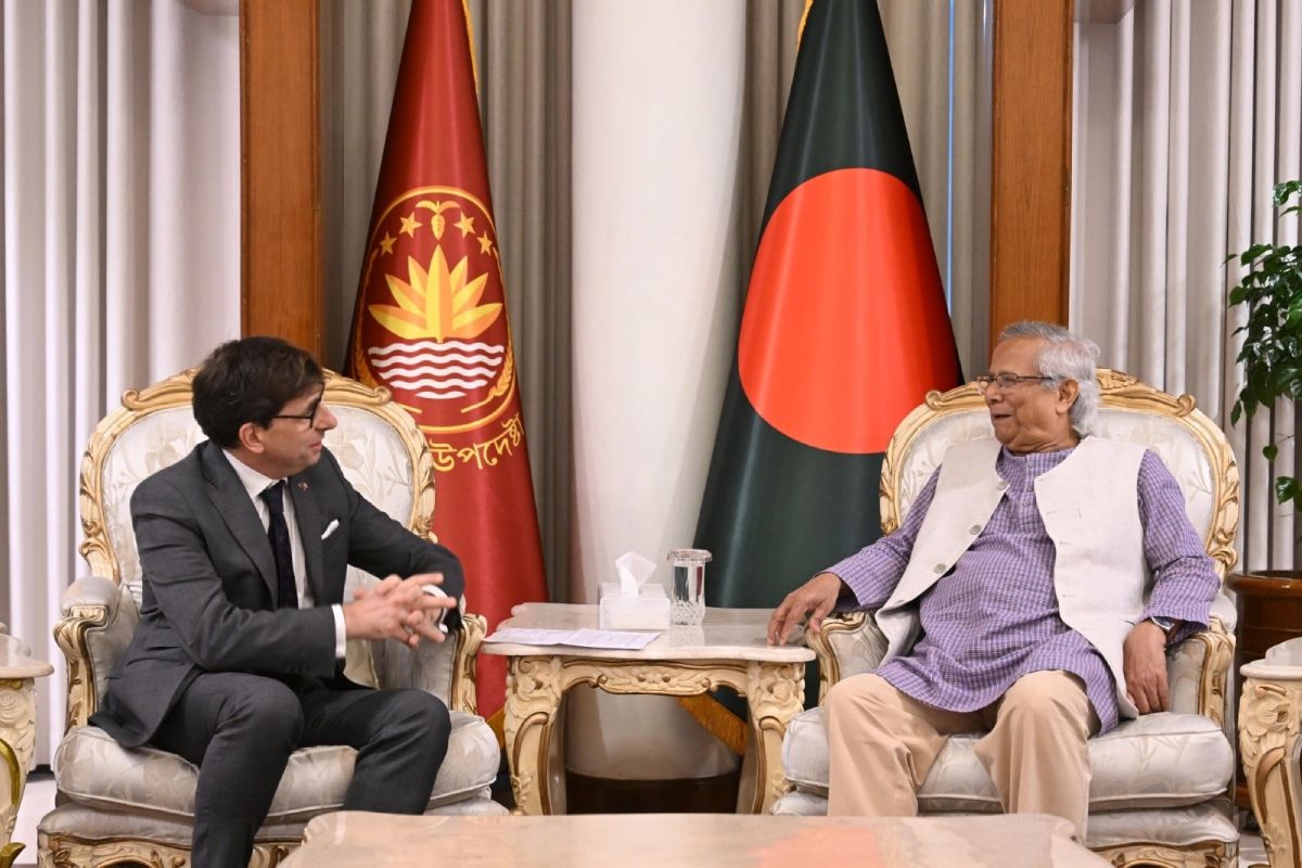 একটি ঐতিহাসিক নির্বাচনের দিকে এগোচ্ছে বাংলাদেশ: প্রধান উপদেষ্টা