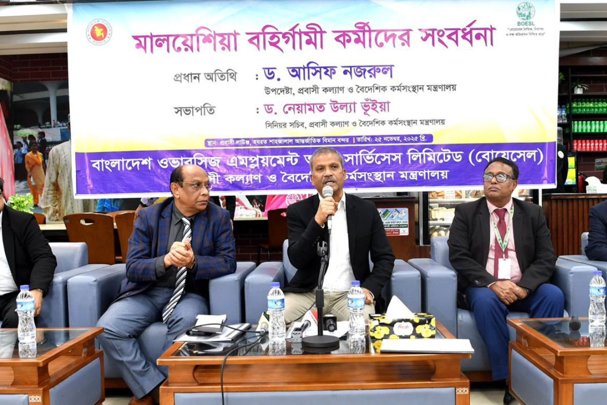 দীর্ঘদিনের জটিলতা কাটিয়ে মালয়েশিয়ায় শ্রমিক প্রেরণ শুরু