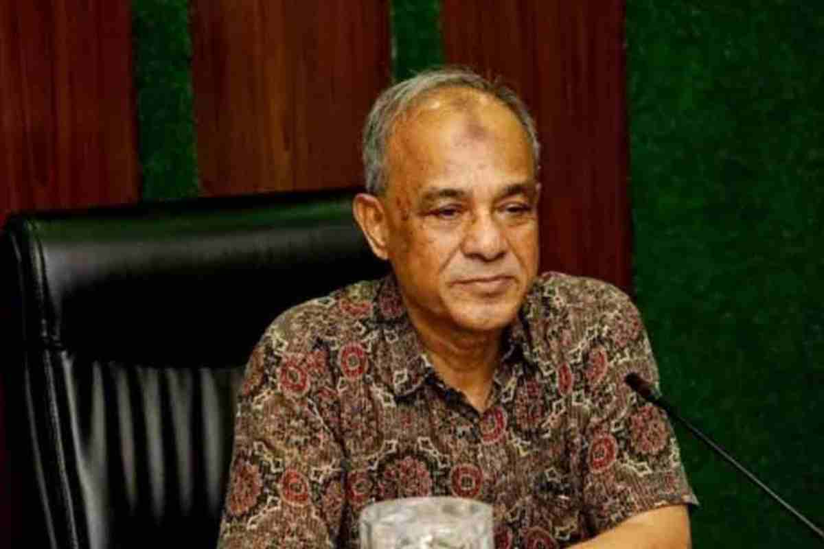 চাঁদাবাজি নিয়ন্ত্রণে, সার ও সবজির বাজার স্থিতিশীল: স্বরাষ্ট্র উপদেষ্টা