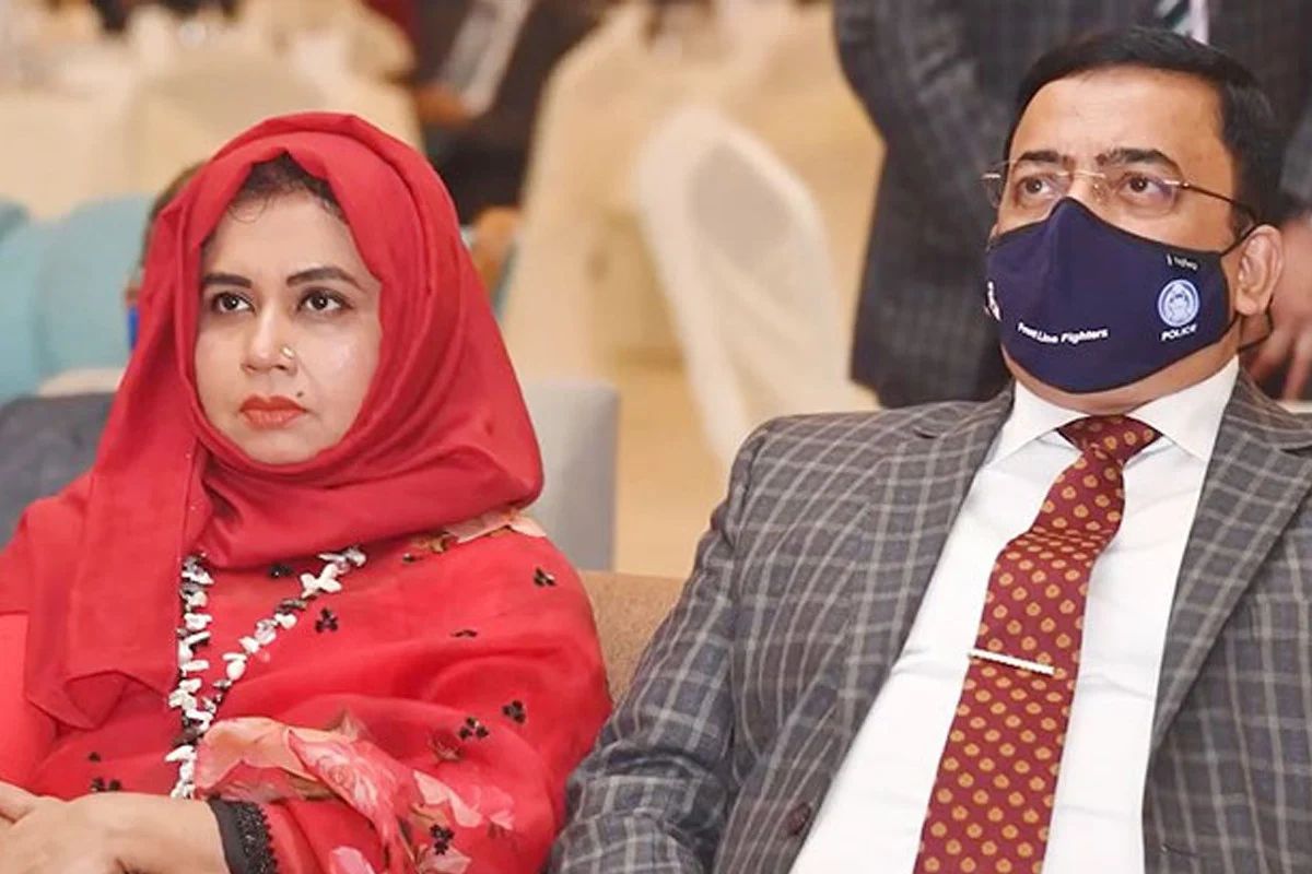 সাবেক আইজিপির স্ত্রী ও মেয়ের আয়কর নথি জব্দের নির্দেশ