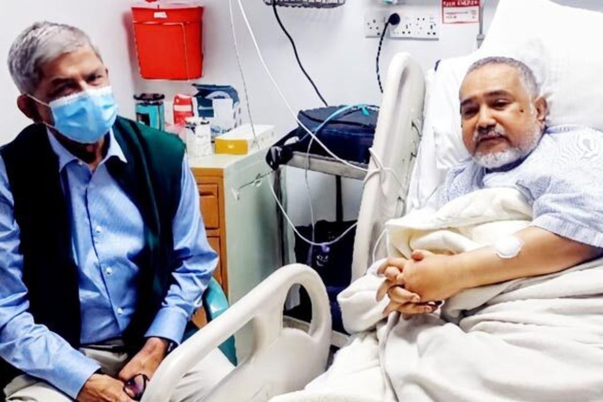 
হাসপাতালে জামায়াত নেতাকে দেখতে গেলেন মির্জা ফখরুল