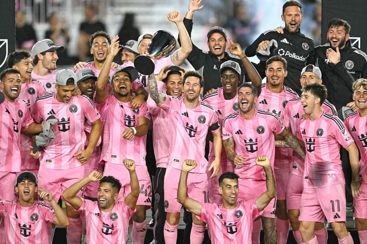 ইতিহাস গড়ে ফাইনালে মেসির মায়ামি