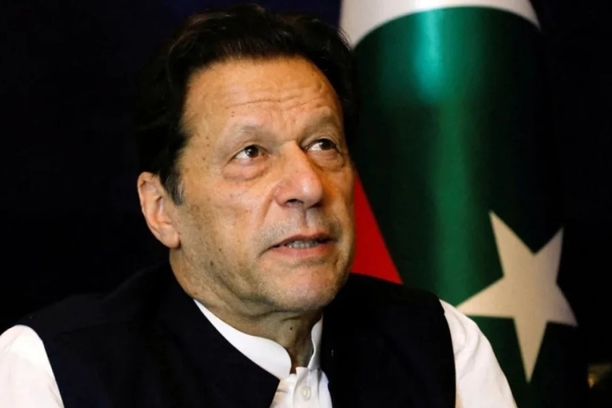 ইমরান খানের সন্ধানে পিটিআইর বিক্ষোভের ডাক, ১৪৪ ধারা জারি