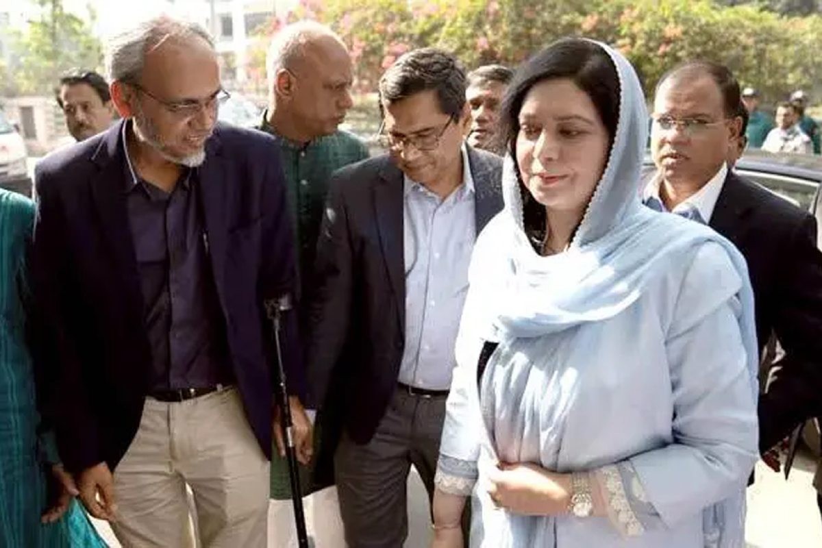 এভারকেয়ার থেকে পৈতৃক নিবাসে ফিরেছেন জোবায়দা রহমান