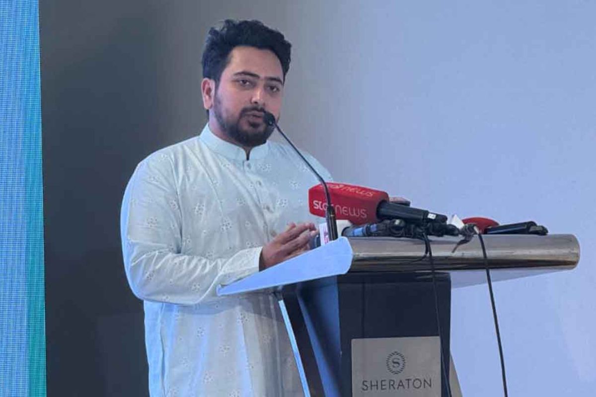 বিনিয়োগের বড় বাধা প্রশাসনিক সংস্কারের অভাব: নাহিদ ইসলাম