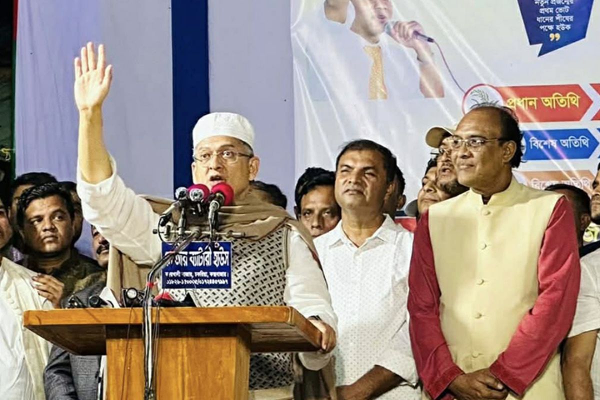 আ.লীগের বিদায়ে দেশে সুষ্ঠু রাজনীতি ফিরেছে: সালাহউদ্দিন