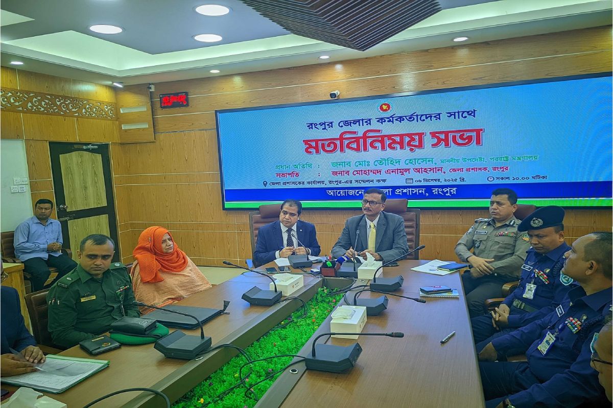 'প্রাথমিক শিক্ষার অবস্থা ভয়ঙ্কর খারাপ, শিক্ষকদের ডেডিকেশনের অভাব'