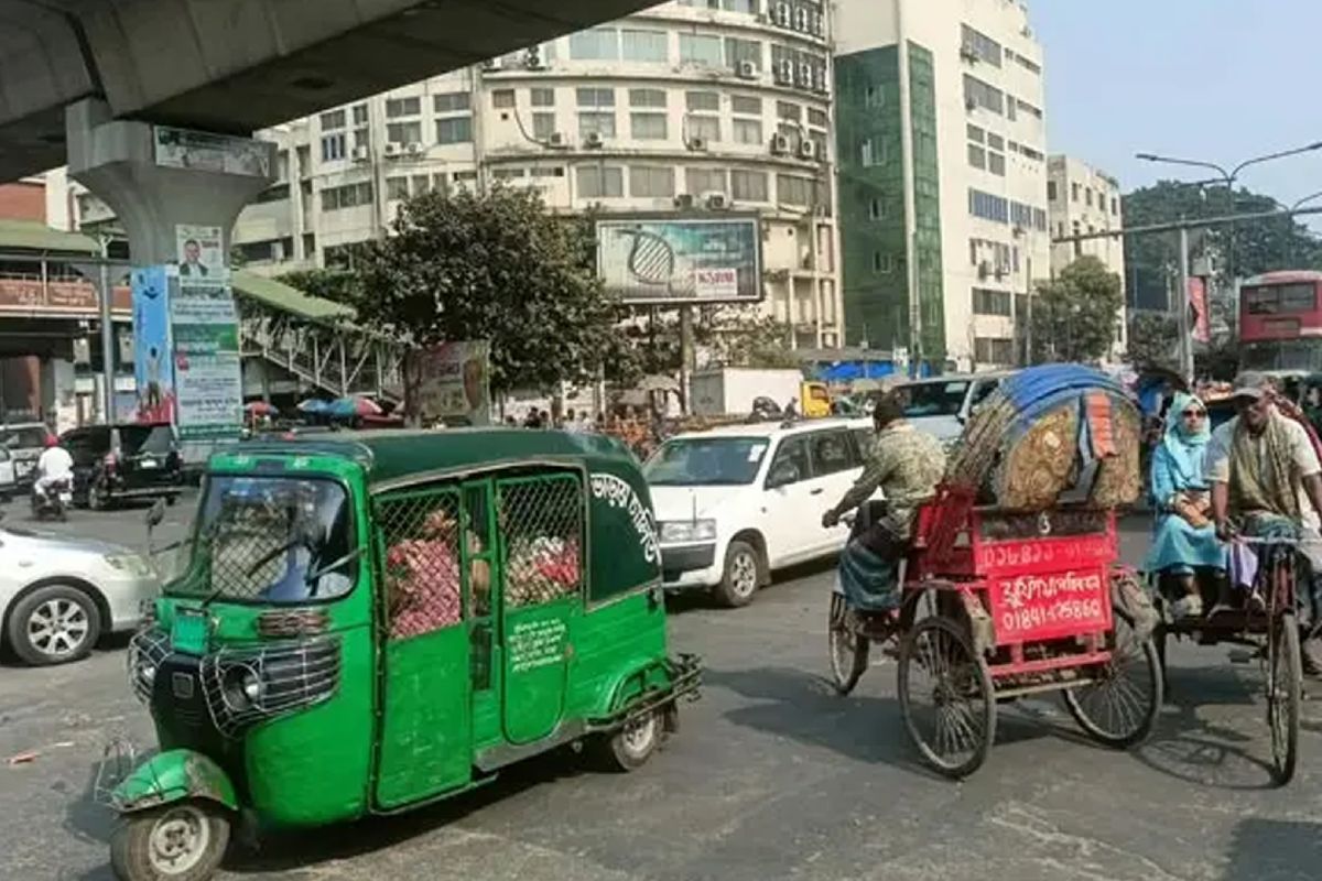 শাহবাগ ছাড়লেন ৫ কলেজের শিক্ষার্থীরা, যান চলাচল স্বাভাবিক