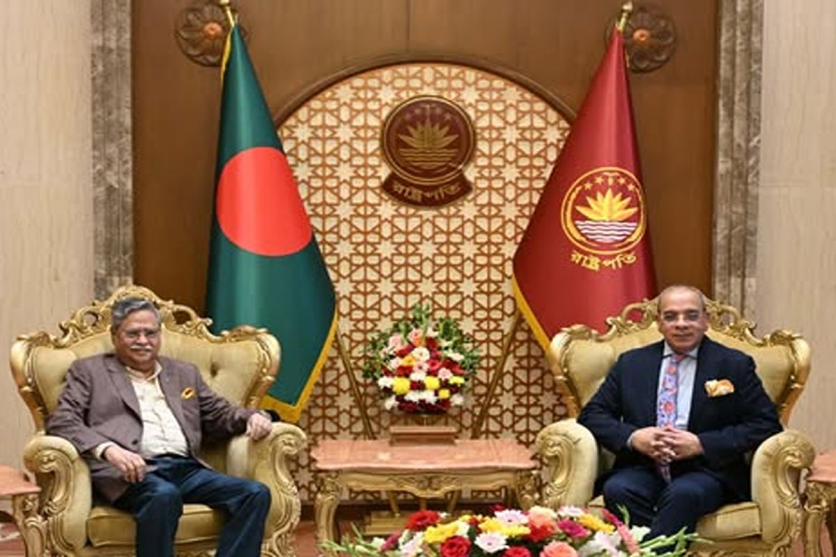 প্রধান বিচারপতির পেশাদারিত্ব ও নিষ্ঠার প্রশংসা করলেন রাষ্ট্রপতি