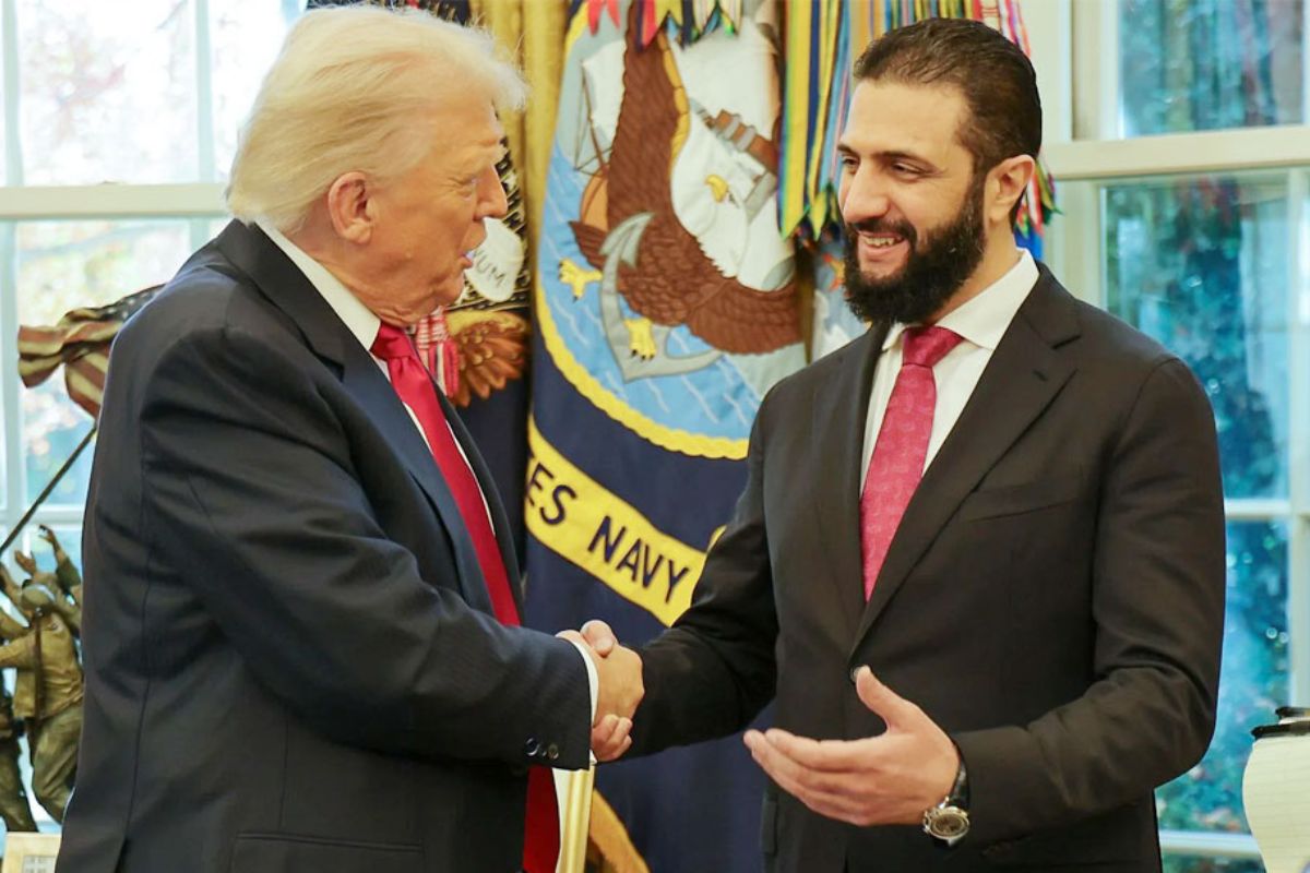 সিরিয়ার ওপর থেকে সব নিষেধাজ্ঞা প্রত্যাহার করল মার্কিন কংগ্রেস