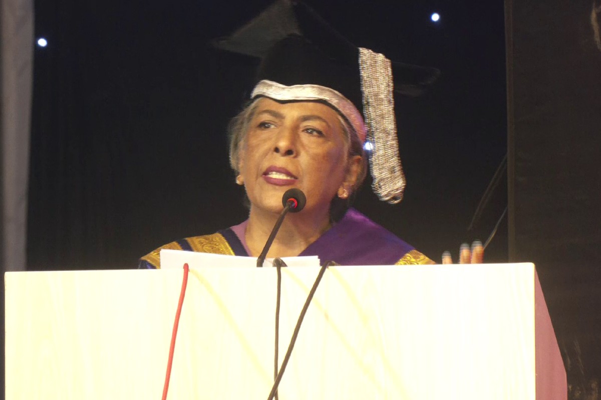 দেশ এখনো কঠিন সহিংসতার মধ্য দিয়ে যাচ্ছে: উপদেষ্টা শারমীন