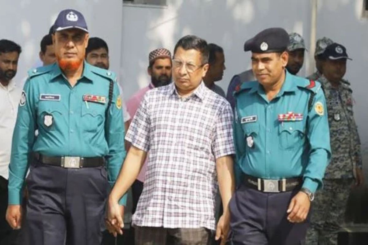 মামলা থেকে অব্যাহতি চাইলেন সাবেক আইজিপি মামুন