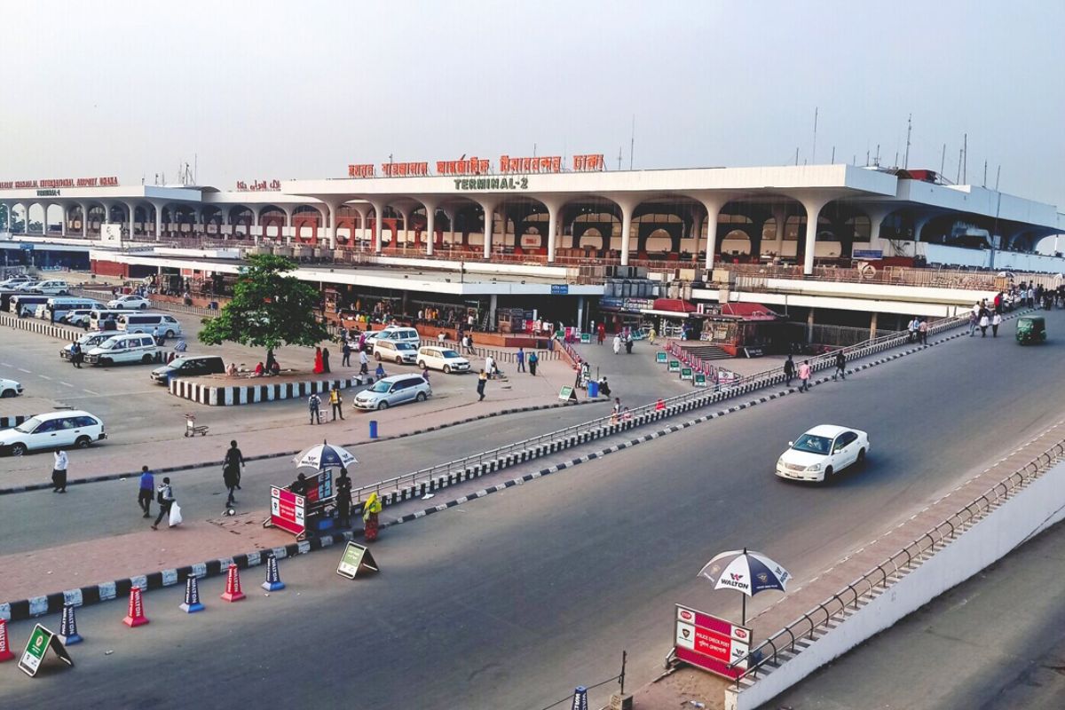 বৃহস্পতিবার তীব্র যানজটের আশঙ্কা, বিমানযাত্রীদের বিশেষ বার্তা