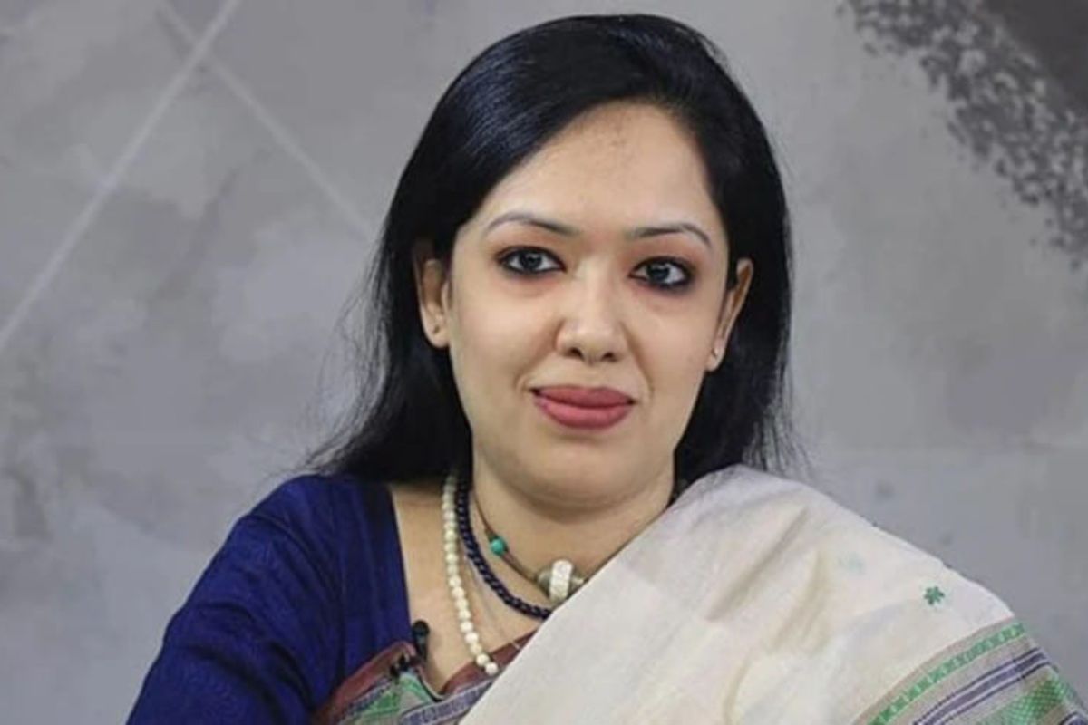 
পদত্যাগ নিয়ে যা বললেন রুমিন ফারহানা 