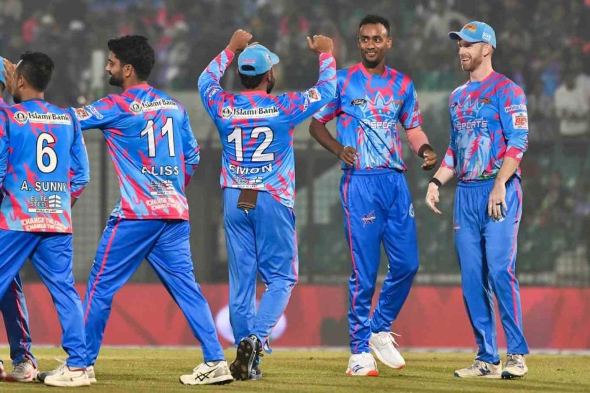 কিছুক্ষণ পর চট্টগ্রাম বনাম নোয়াখালীর ম্যাচ: সরাসরি দেখবেন যেভাবে