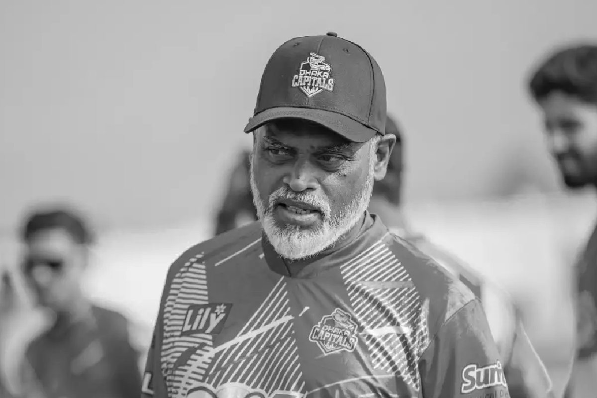 মাঠেই প্রাণ হারালেন ঢাকা ক্যাপিটালসের সহকারী কোচ