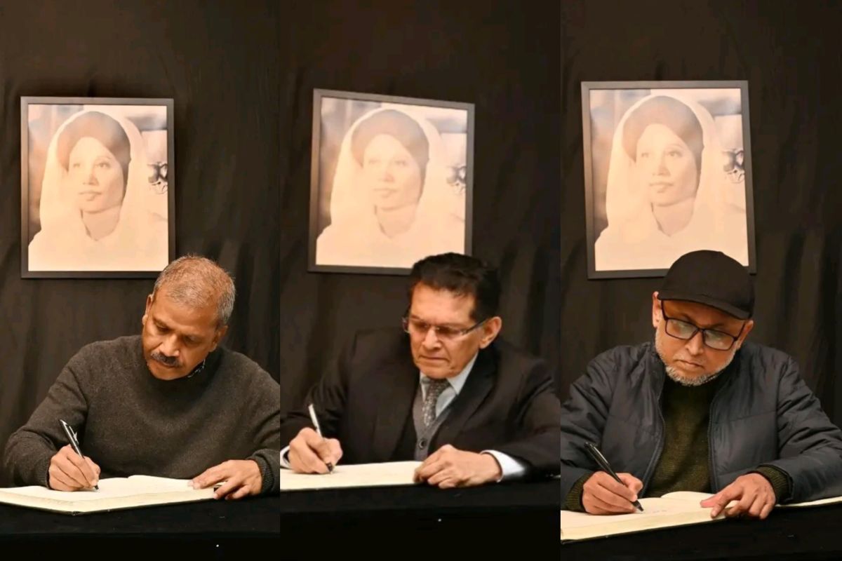 গুলশান কার্যালয়ে বেগম জিয়ার শোকবইয়ে তিন উপদেষ্টার স্বাক্ষর