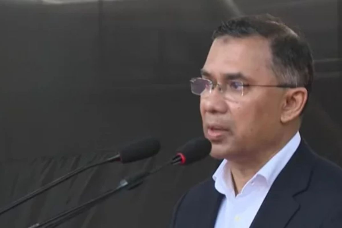 মায়ের জানাজায় দোয়া চাইলেন তারেক রহমান