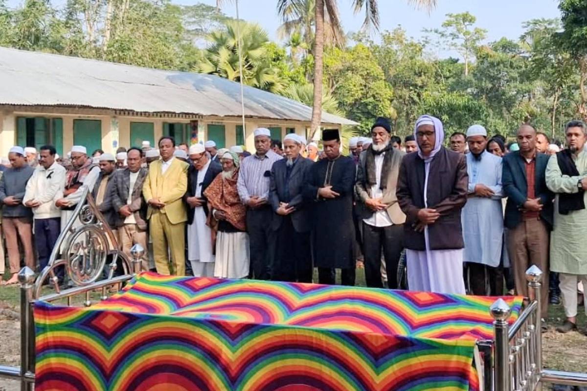 জানাজায় নি'হত ব্যক্তির পরিবারের দায়িত্ব নিলেন তারেক রহমান
